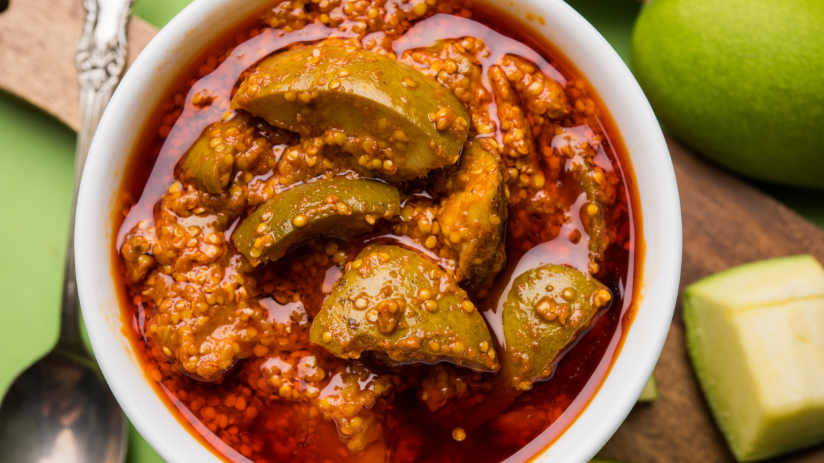 आम के अचार के वो स्वास्थ्य लाभ जो शायद आप नहीं जानते – Health Benefits of Mango Pickle 1 Health Benefits of Mango Pickle